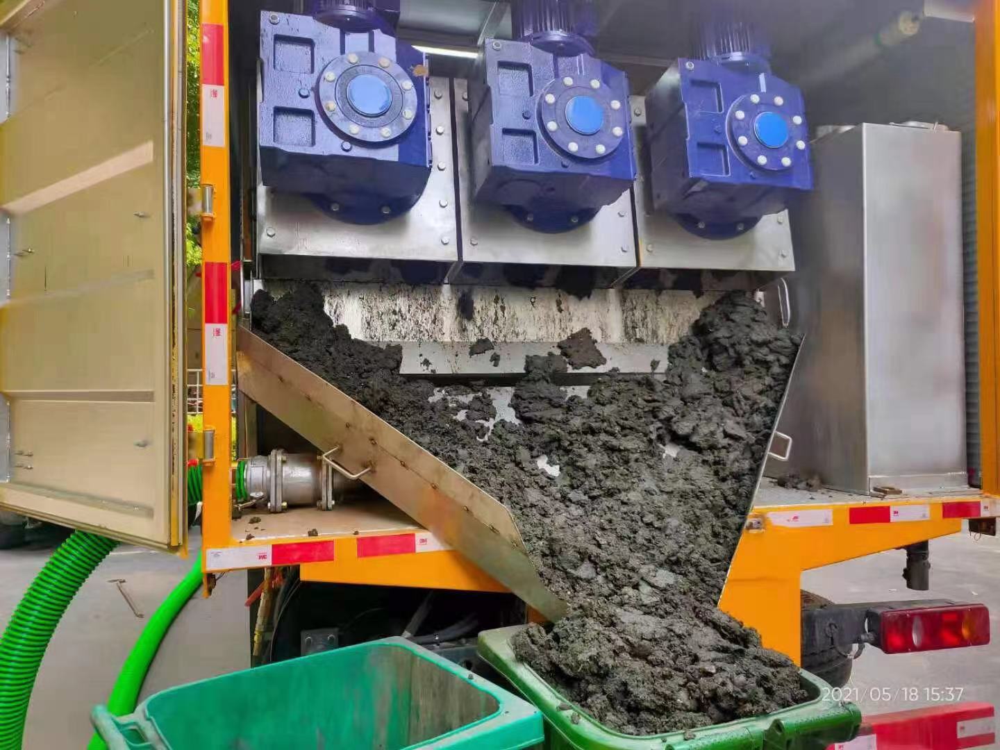 岢岚化粪池清掏城市维护站-泥浆净化干湿分离处理